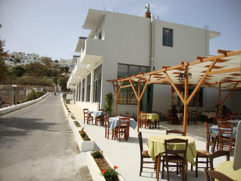 Vari Beach Hotel Exterior photo