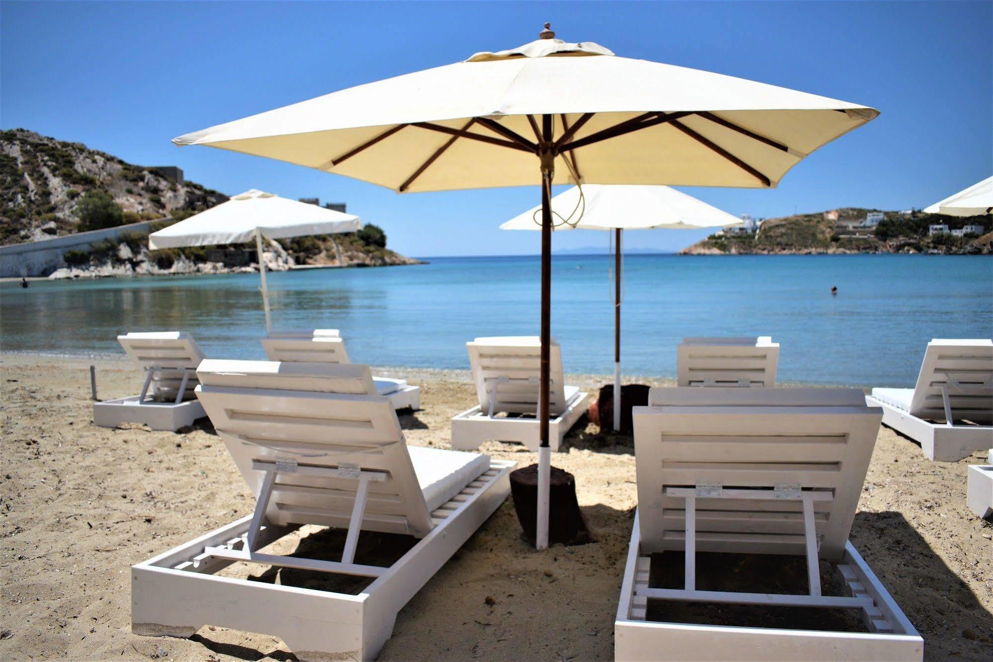 Vari Beach Hotel Exterior photo