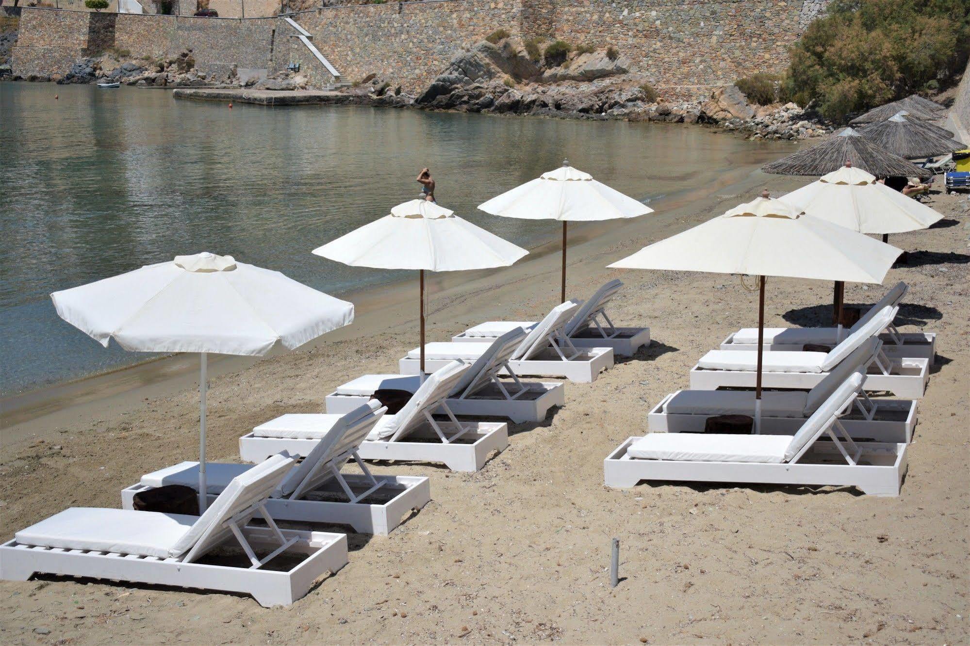 Vari Beach Hotel Exterior photo
