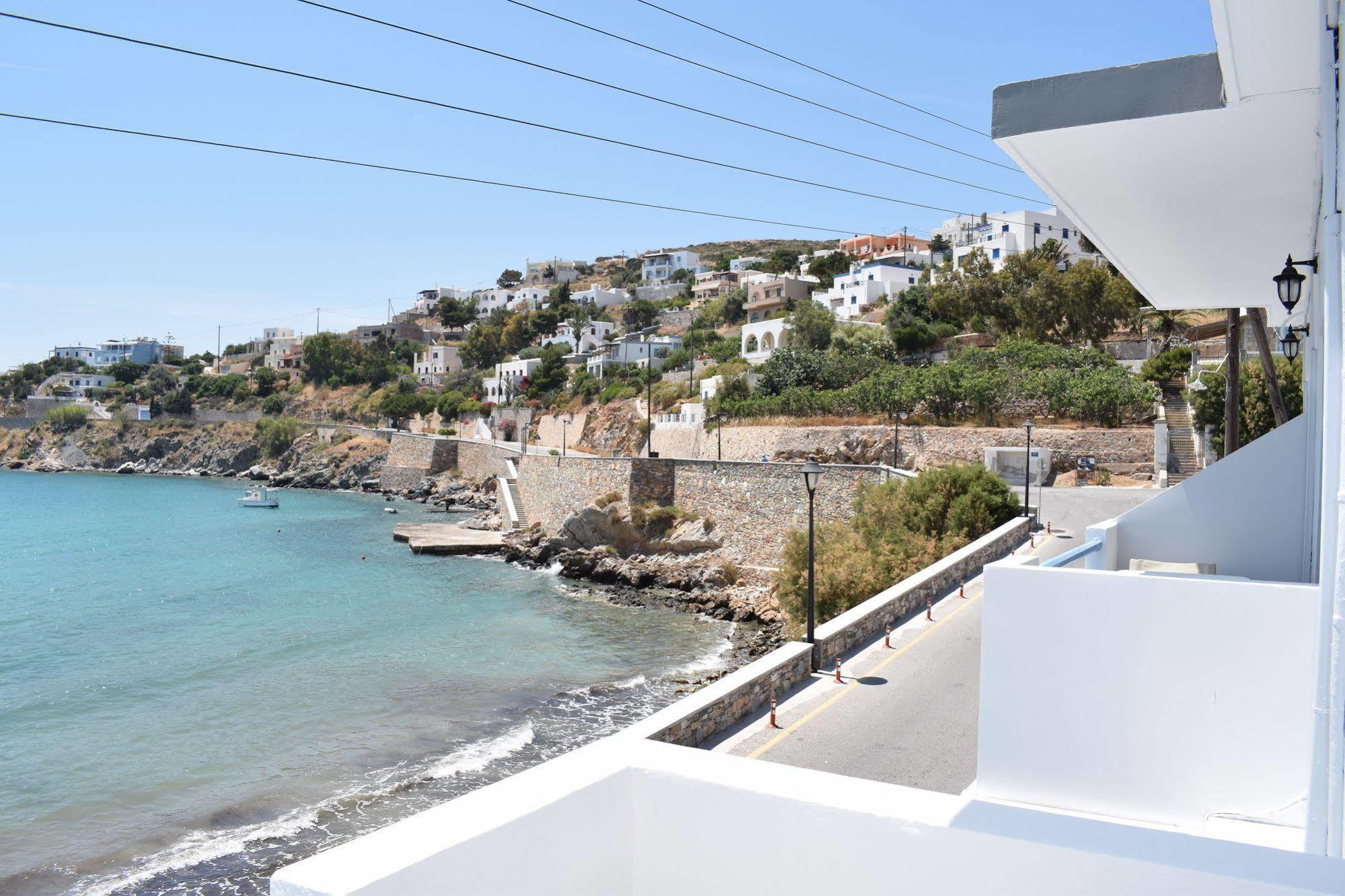 Vari Beach Hotel Exterior photo